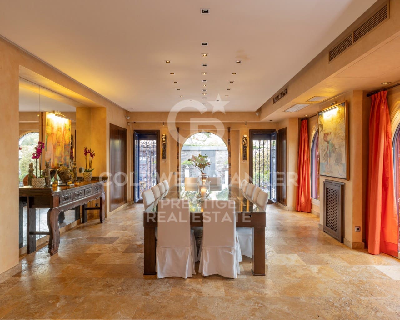 8 bedroom Villa for sale in Sitges with pool garage - € 8,000,000 (Ref: 9586596)