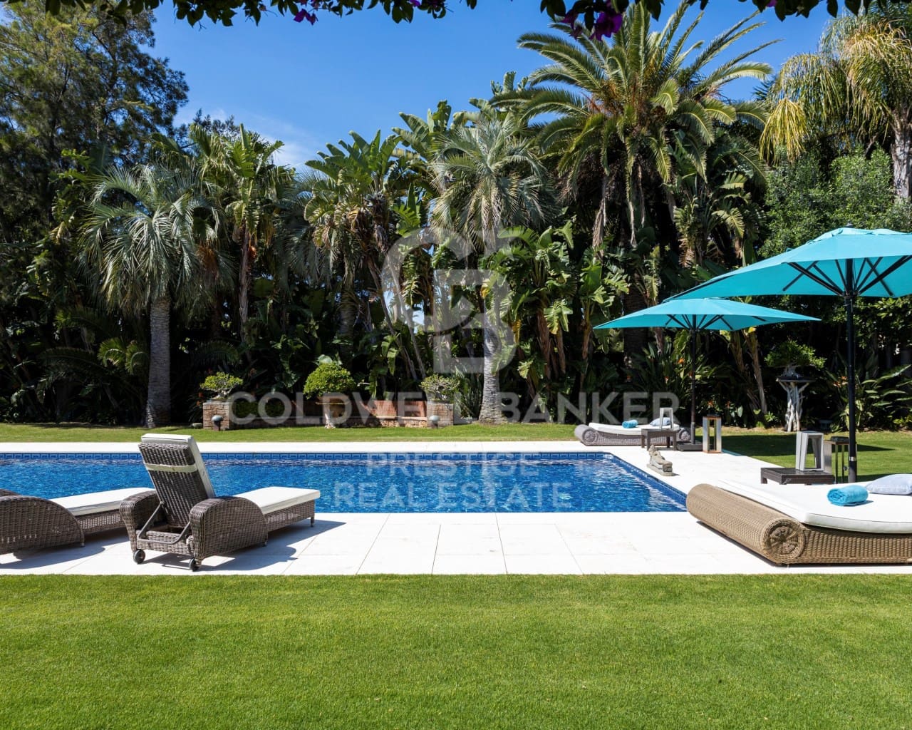 8 bedroom Villa for sale in Sitges with pool garage - € 8,000,000 (Ref: 9586596)