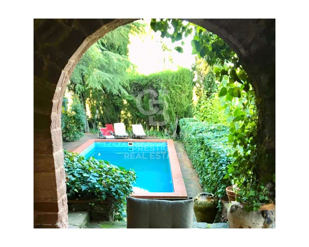 Finca/Casa Rural de 4 habitaciones en Castellví de Rosanes en venta con garaje - 650.000 € (Ref: 9591388)