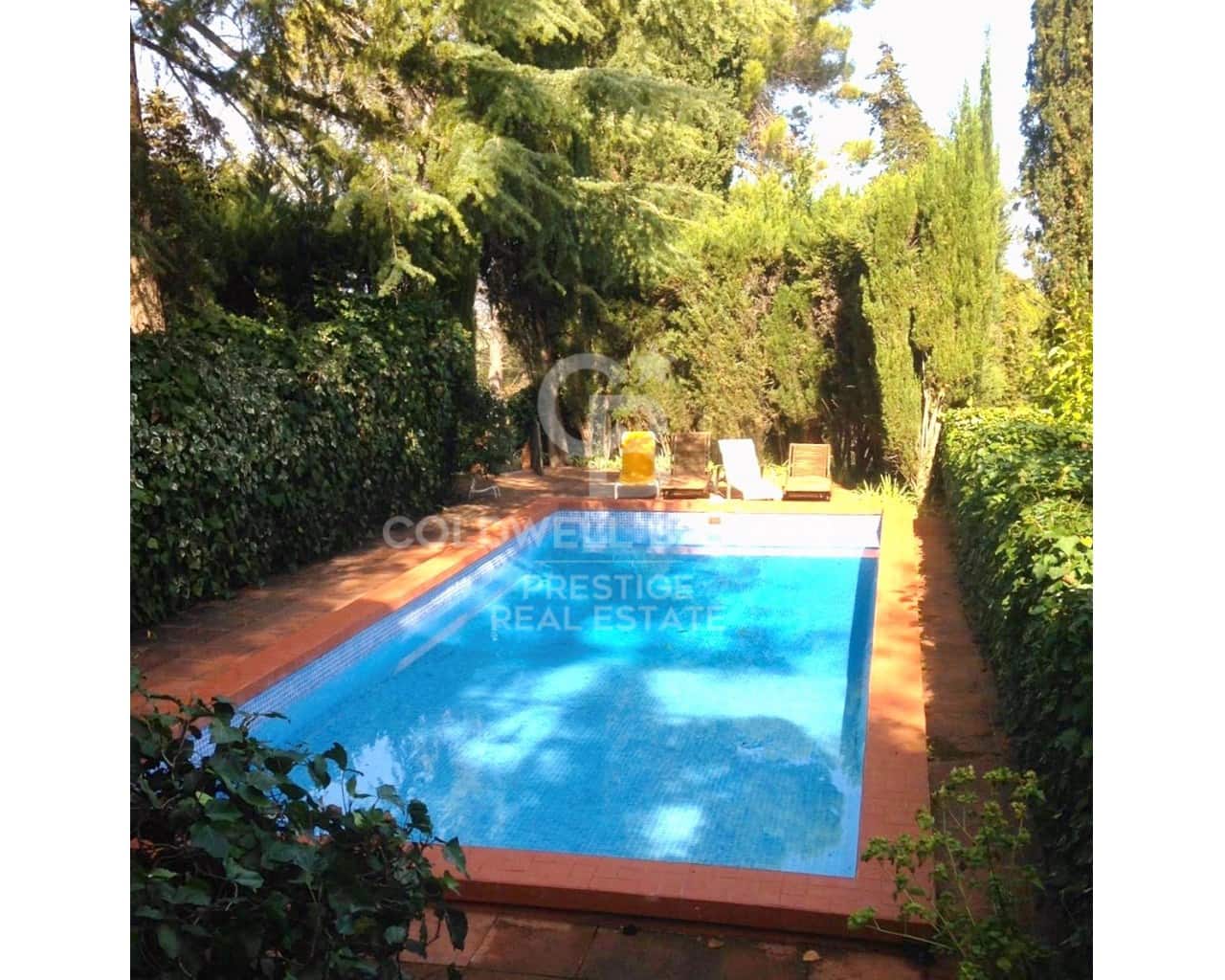 Finca/Casa Rural de 4 habitaciones en Castellví de Rosanes en venta con garaje - 650.000 € (Ref: 9591388)