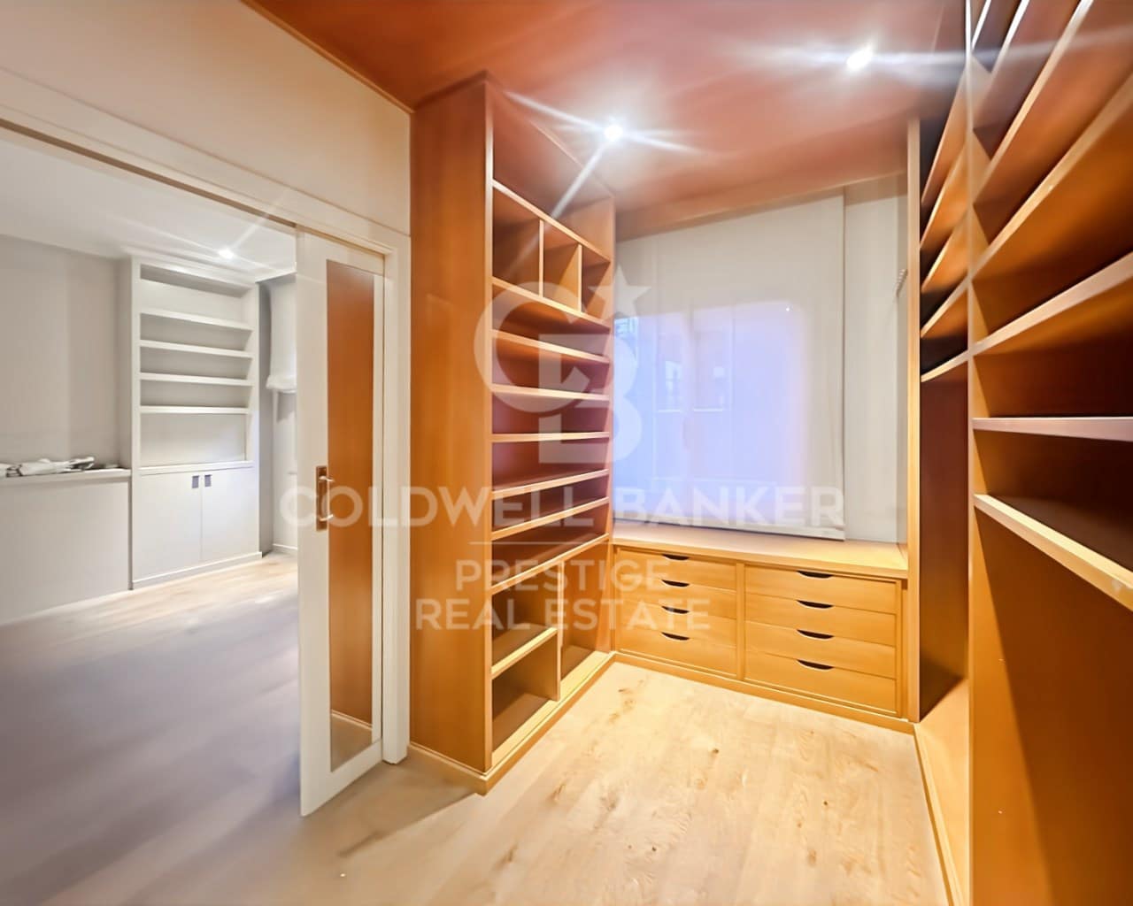 3 Zimmer Wohnung zu vermieten in Barcelona Stadt mit Garage - 6.500 € (Ref: 9599423)