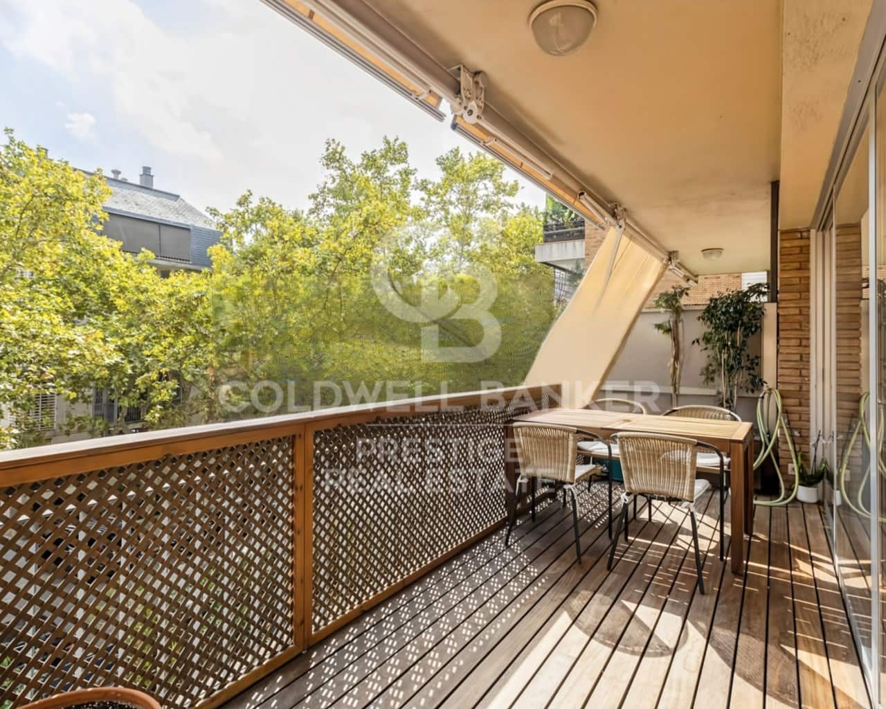 3 Zimmer Wohnung zu vermieten in Barcelona Stadt mit Garage - 6.500 € (Ref: 9599423)