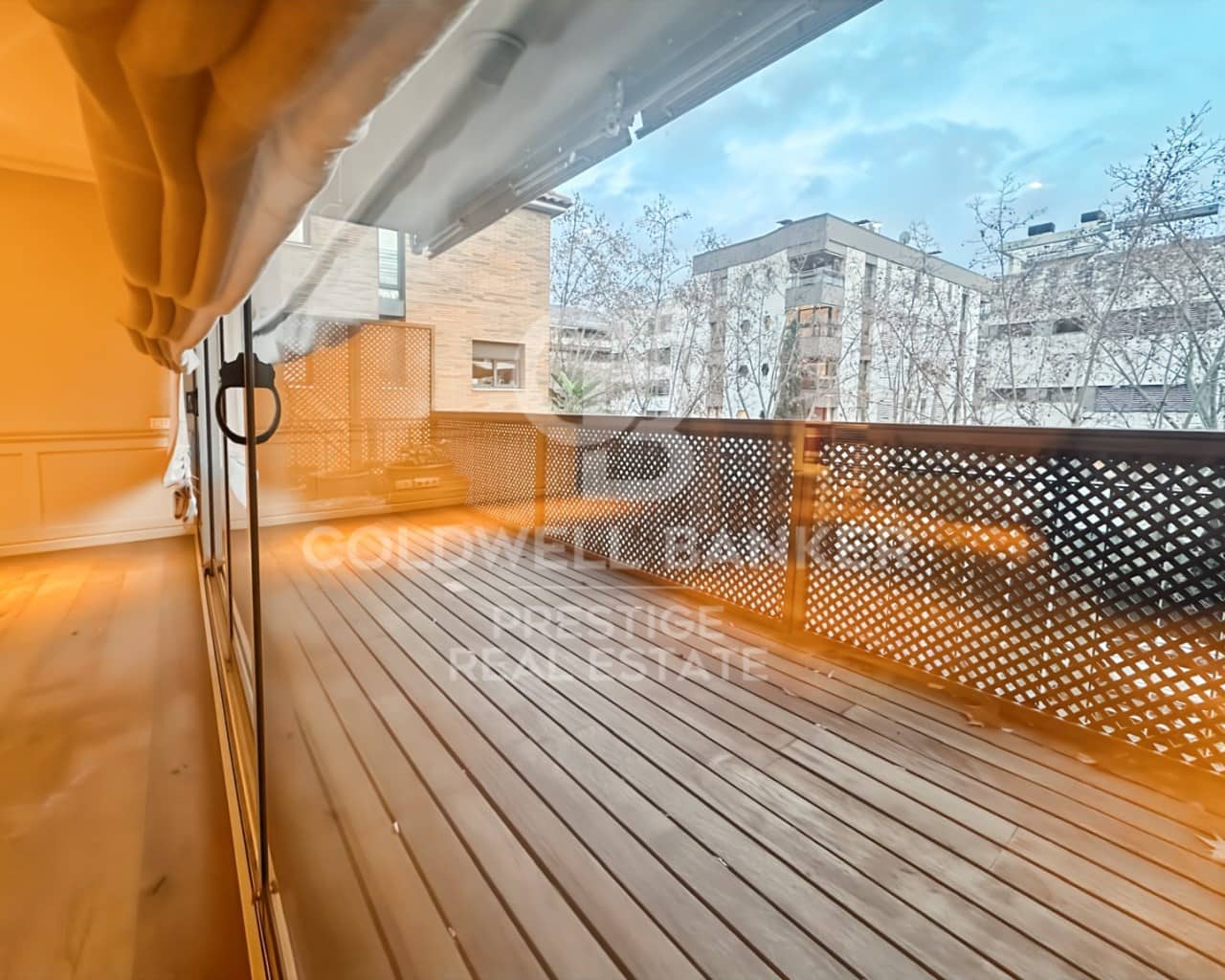 3 Zimmer Wohnung zu vermieten in Barcelona Stadt mit Garage - 6.500 € (Ref: 9599423)