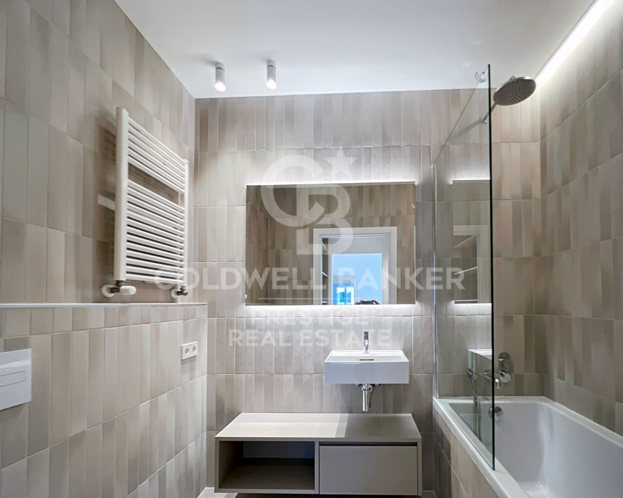 3 soverom Penthouse til salgs i Barcelona by - € 4 800 000 (Ref: 9604897)