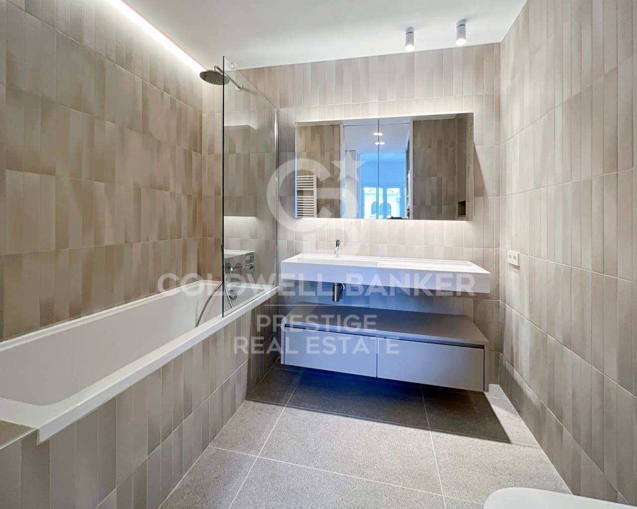 3 soverom Penthouse til salgs i Barcelona by - € 4 800 000 (Ref: 9604897)