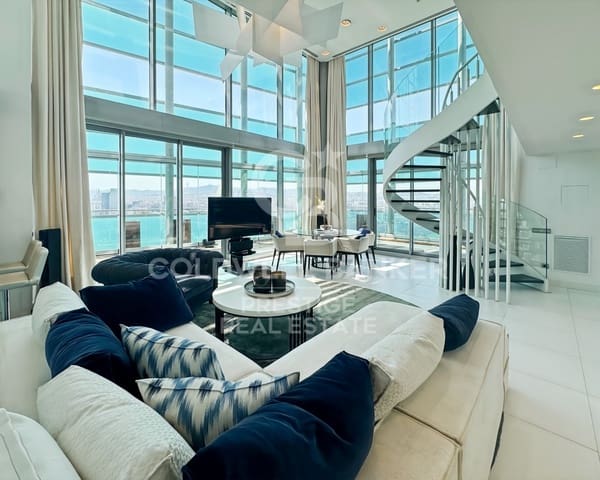 2 sovrum Takvåning till salu i Diagonal Mar i El Front Marítim del Poblenou, Barcelona stad med pool garage - 1 850 000 € (Ref: 9604898)