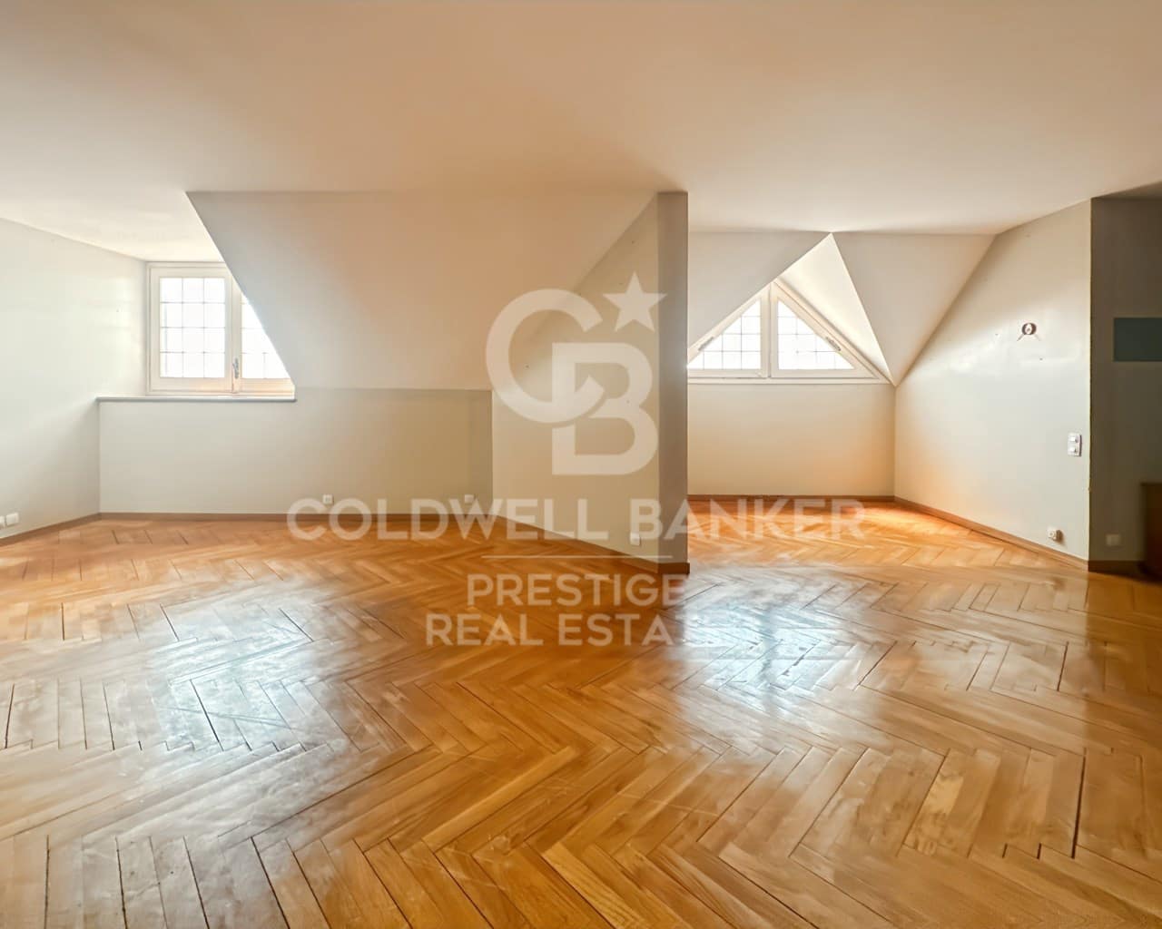 7 soveværelse Penthouse til salg i Barcelona by med garage - € 2.900.000 (Ref: 9616172)