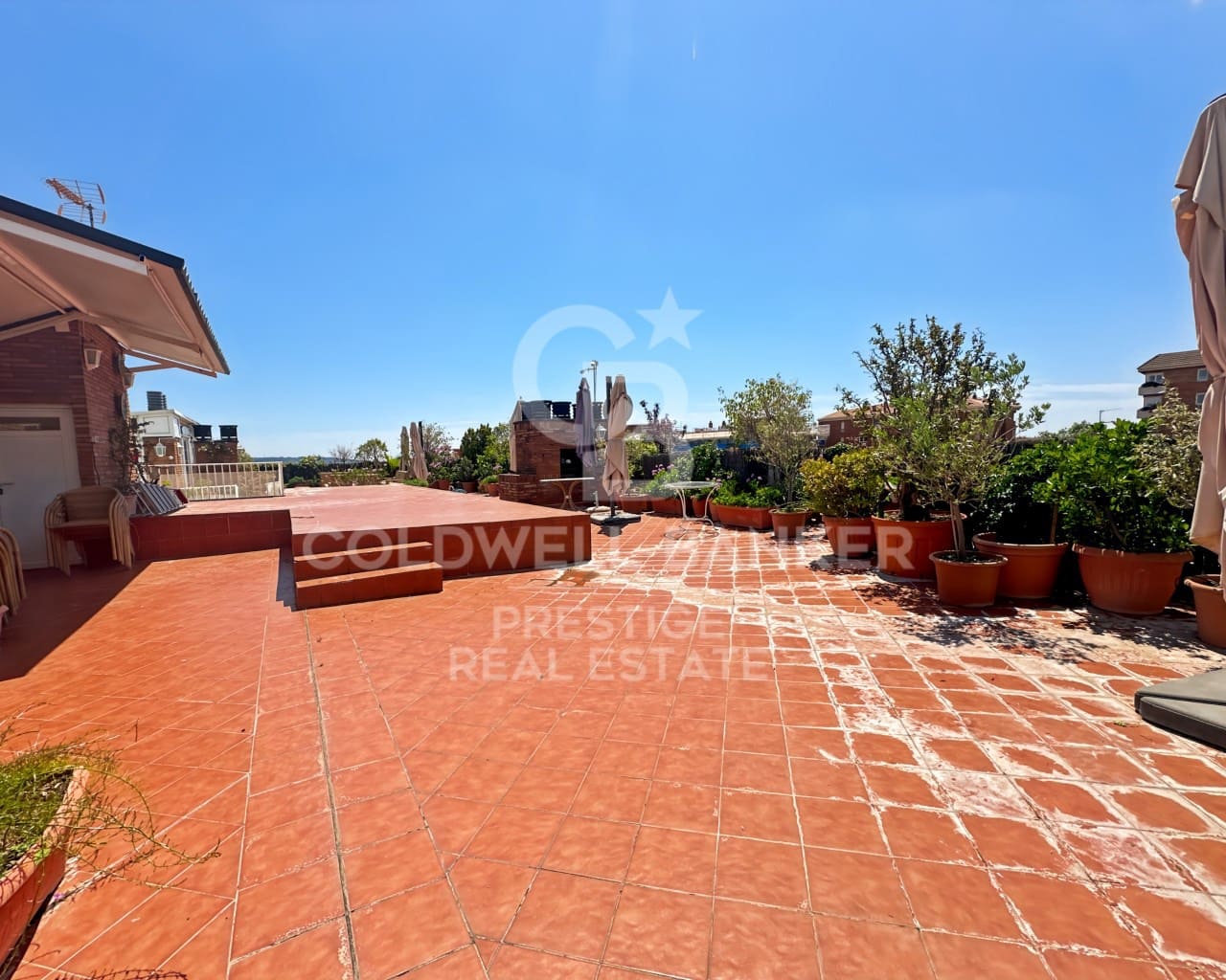 7 soveværelse Penthouse til salg i Barcelona by med garage - € 2.900.000 (Ref: 9616172)