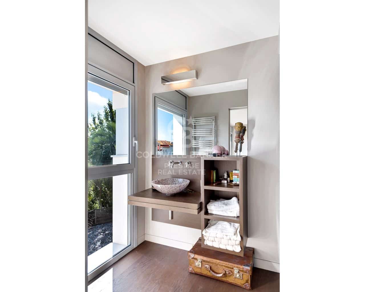 6 soverom Villa til salgs i Barcelona by med svømmebasseng garasje - € 5 900 000 (Ref: 9616173)