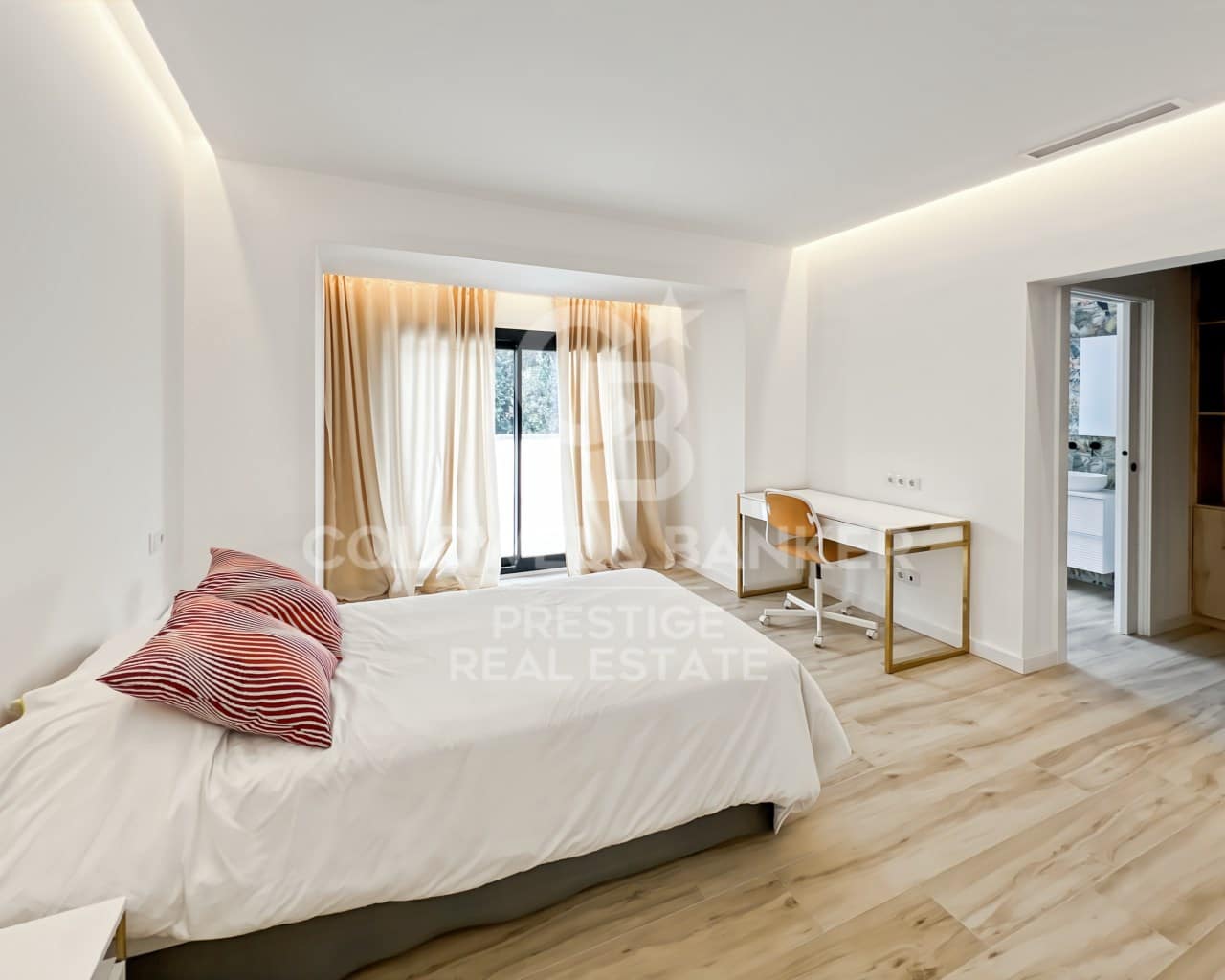 8 makuuhuone Huvila myytävänä paikassa Sant Andreu de Llavaneres mukana uima-altaan 
autotalli - 2 475 000 € (Ref: 9616174)