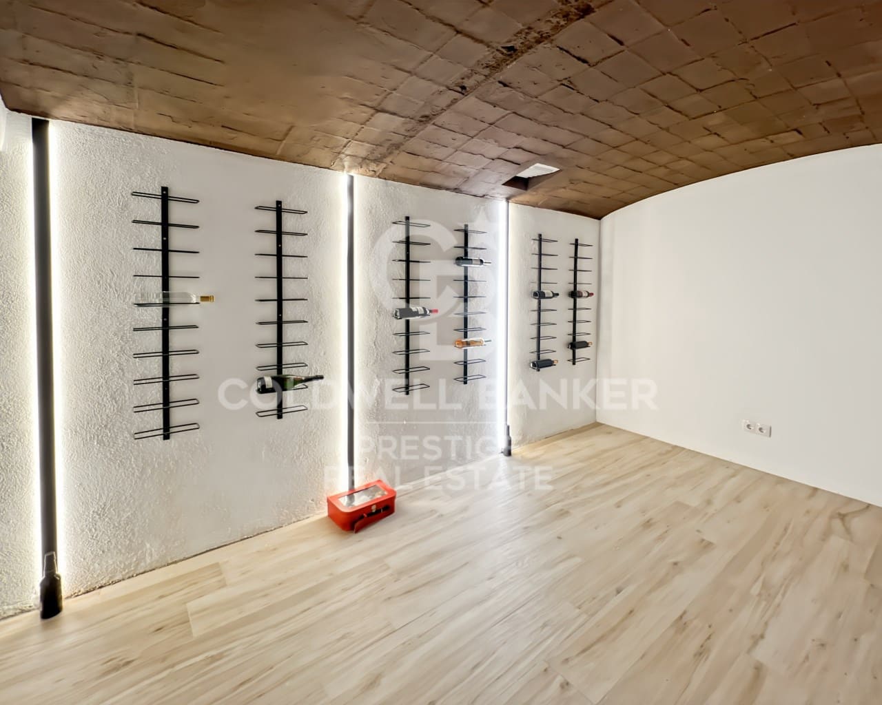 8 makuuhuone Huvila myytävänä paikassa Sant Andreu de Llavaneres mukana uima-altaan 
autotalli - 2 475 000 € (Ref: 9616174)