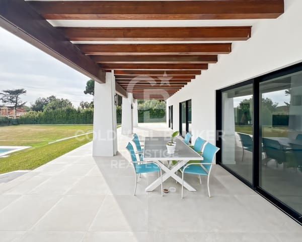 8 makuuhuone Huvila myytävänä paikassa Sant Andreu de Llavaneres mukana uima-altaan 
autotalli - 2 475 000 € (Ref: 9616174)