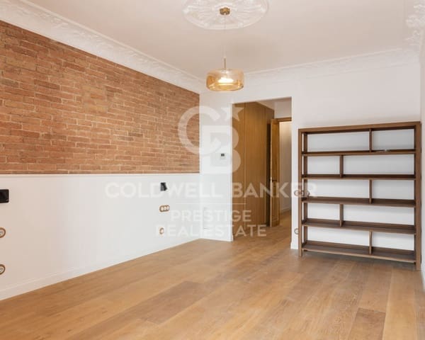 Piso de 3 habitaciones en La Dreta de L'Eixample, Barcelona ciudad en venta - 980.000 € (Ref: 9619357)