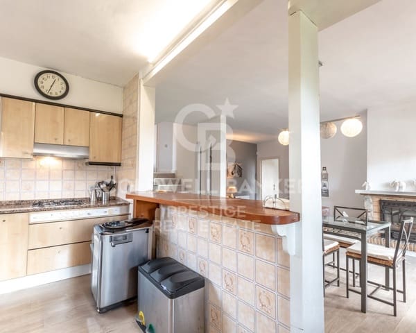 4 soveværelse Villa til salg i Sant Feliu de Guíxols - € 680.000 (Ref: 9625771)