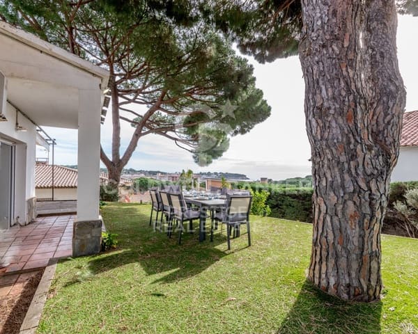 4 soveværelse Villa til salg i Sant Feliu de Guíxols - € 680.000 (Ref: 9625771)