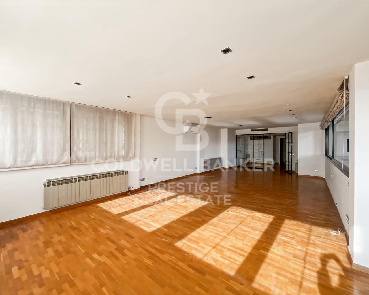 Piso de 3 habitaciones en Esplugues de Llobregat en venta con piscina garaje - 1.150.000 € (Ref: 9627657)