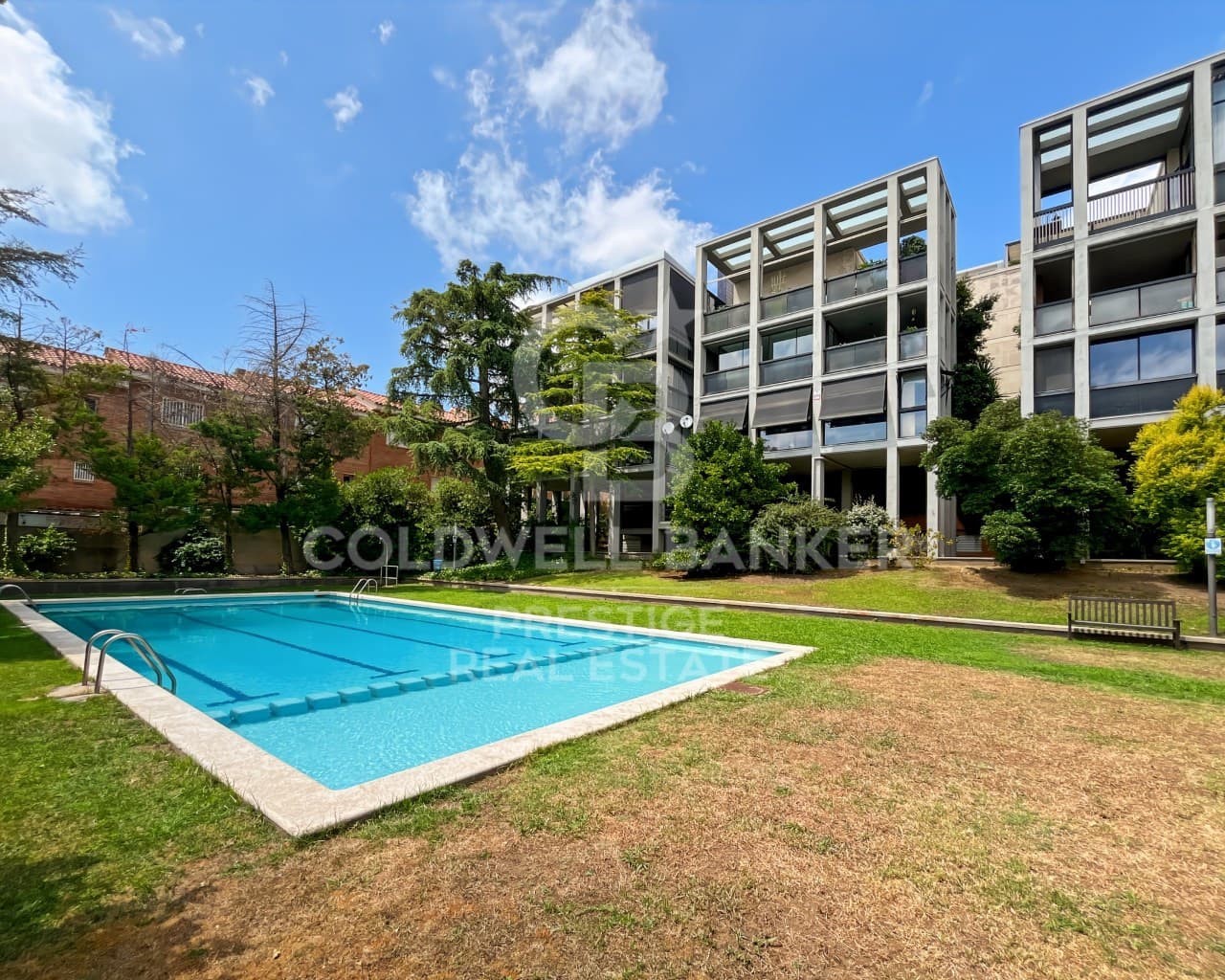 Piso de 3 habitaciones en Esplugues de Llobregat en venta con piscina garaje - 1.150.000 € (Ref: 9627657)