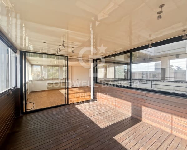 Piso de 3 habitaciones en Esplugues de Llobregat en venta con piscina garaje - 1.150.000 € (Ref: 9627657)