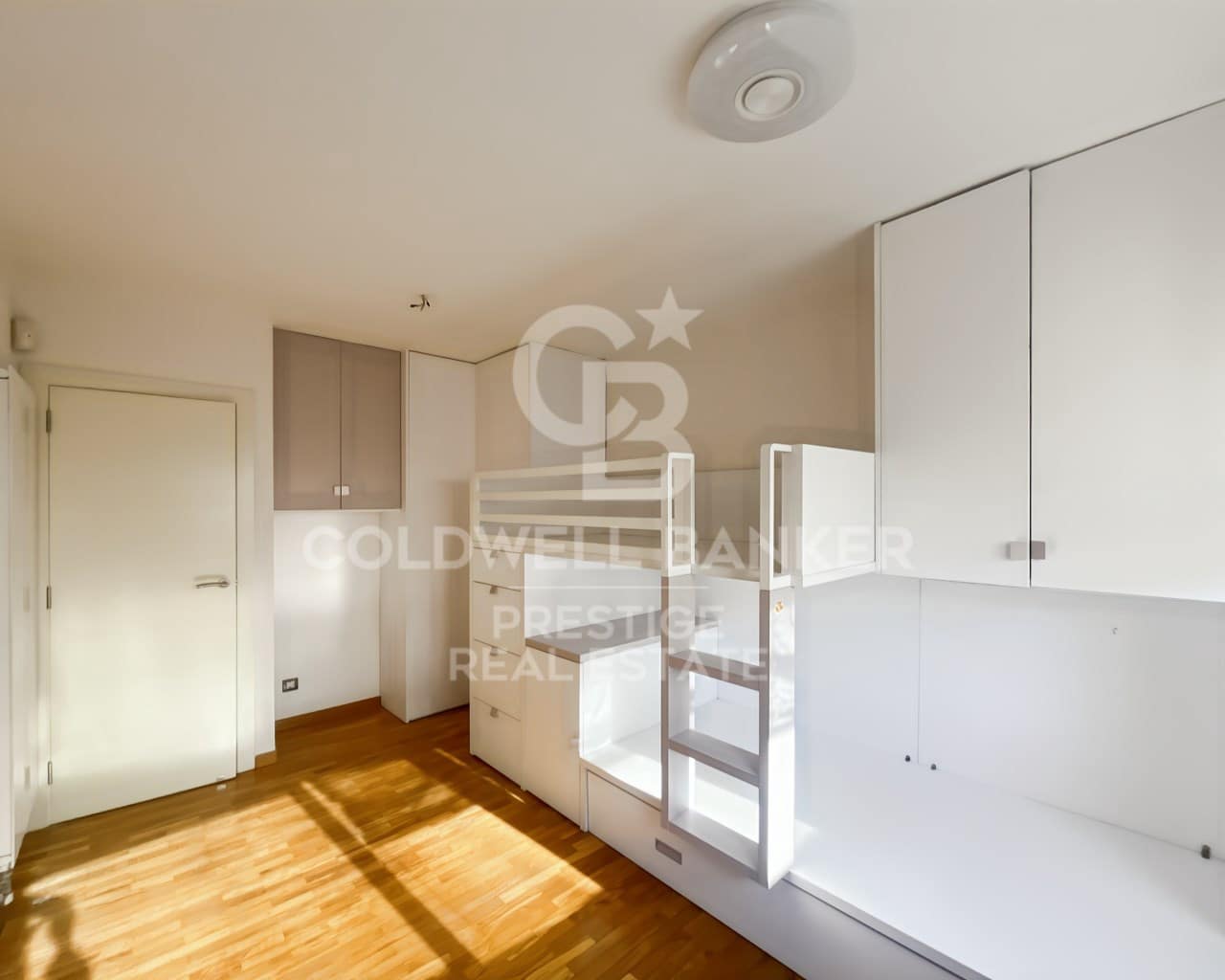 Piso de 3 habitaciones en Esplugues de Llobregat en venta con piscina garaje - 1.150.000 € (Ref: 9627657)