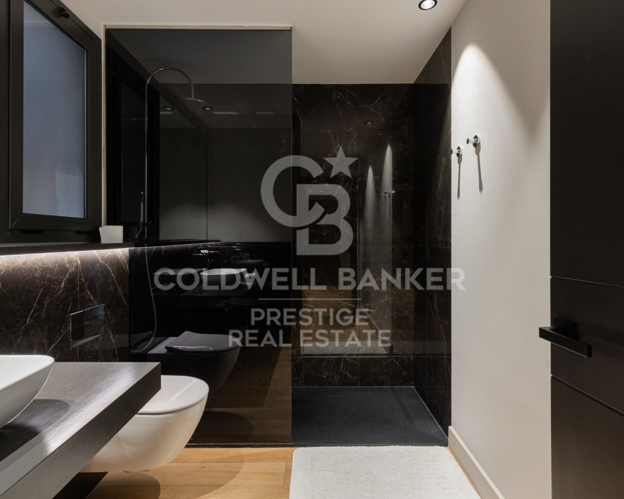 4 Zimmer Wohnung zu verkaufen in Barcelona Stadt mit Garage - 1.590.000 € (Ref: 9634390)