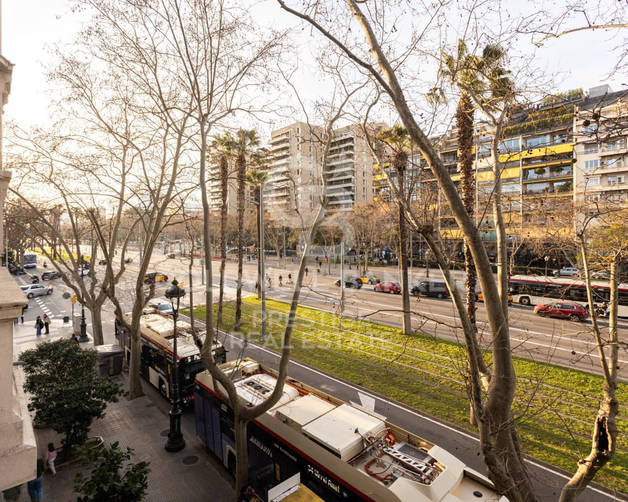 4 Zimmer Wohnung zu verkaufen in Barcelona Stadt mit Garage - 1.590.000 € (Ref: 9634390)