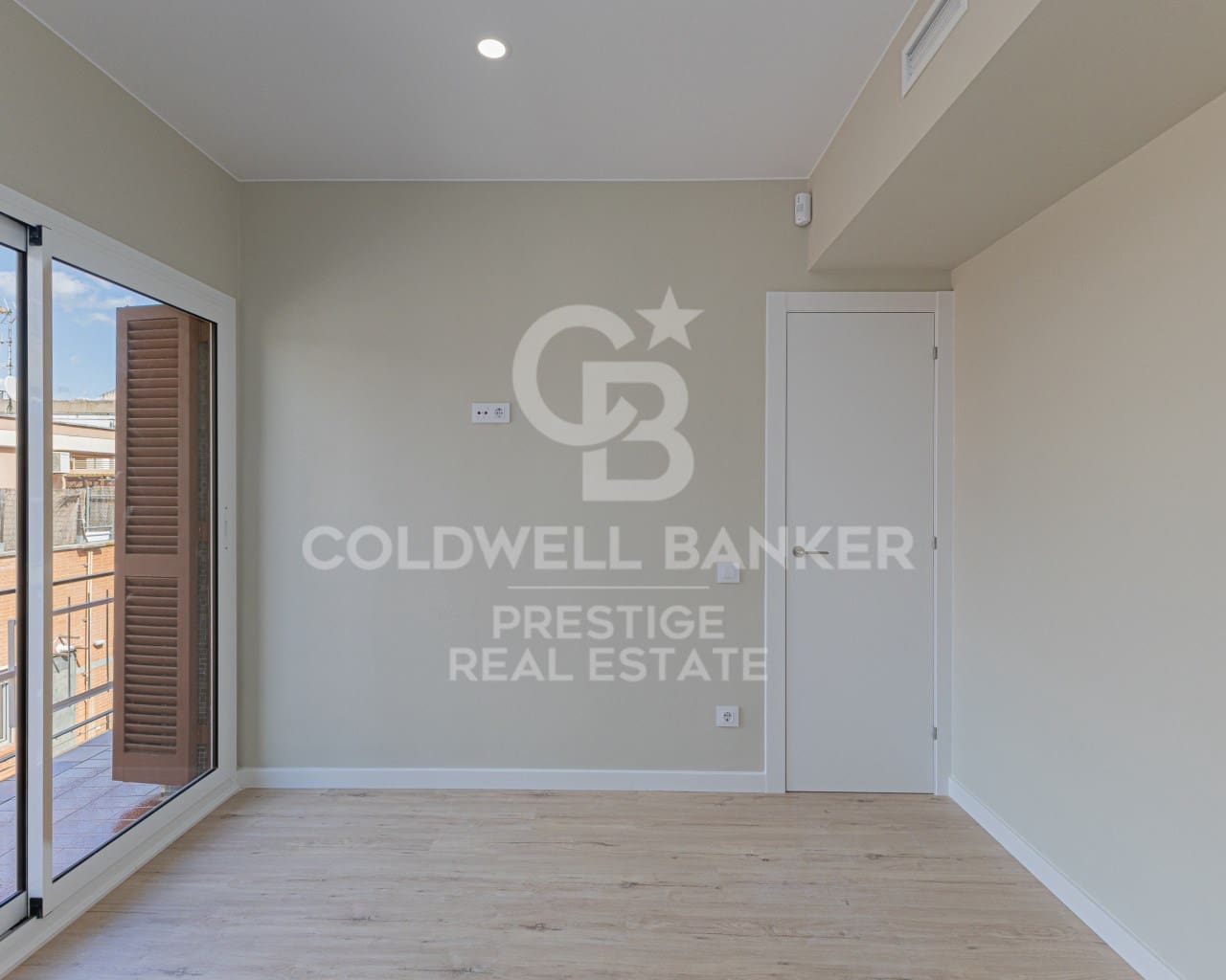 3 slaapkamer Flat te koop in Barcelona stad - € 435.000 (Ref: 9648243)