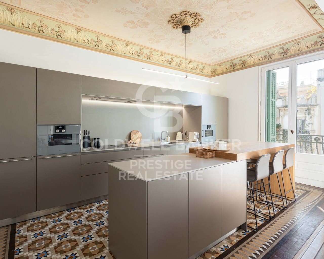 4 sypialnia Penthouse do wynajęcia w Miasto Barcelona z basenem - 18 000 € (Ref: 9648246)
