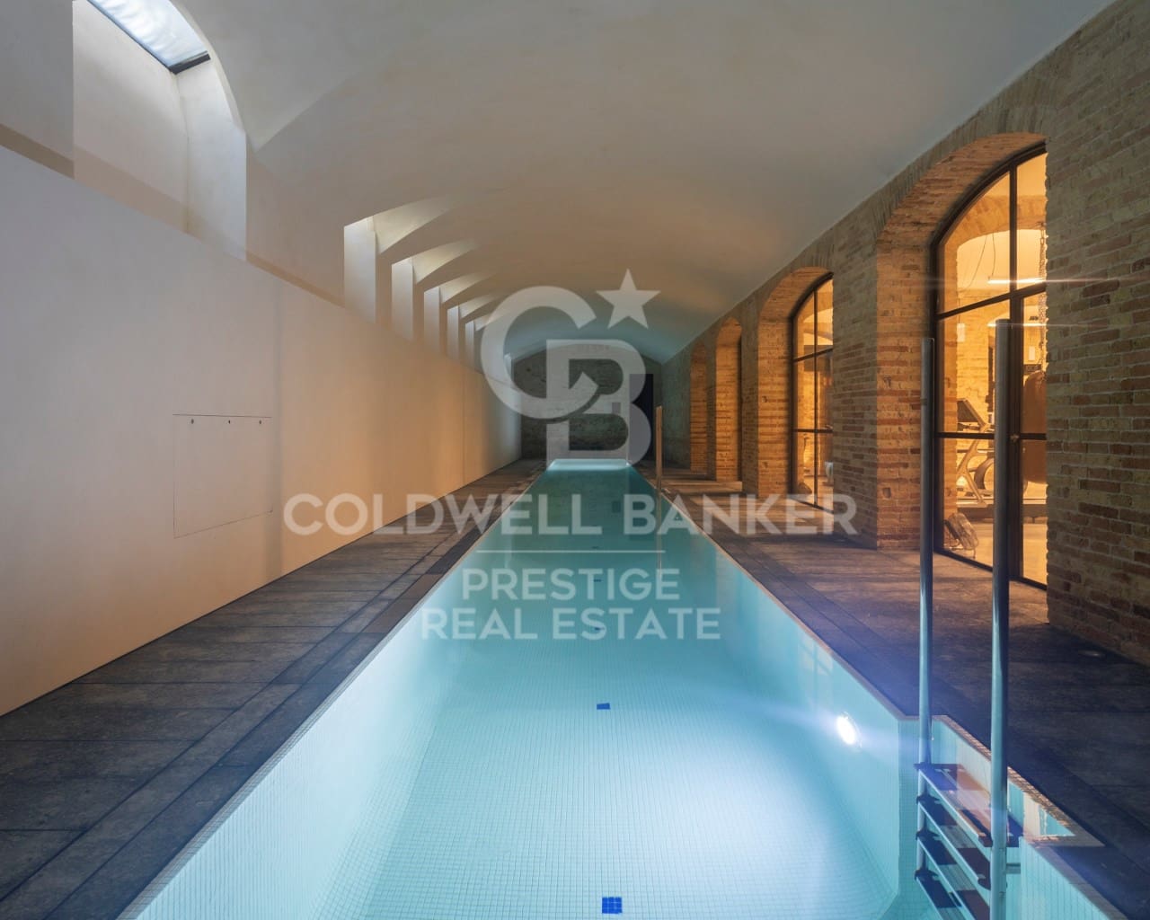 4 sypialnia Penthouse do wynajęcia w Miasto Barcelona z basenem - 18 000 € (Ref: 9648246)