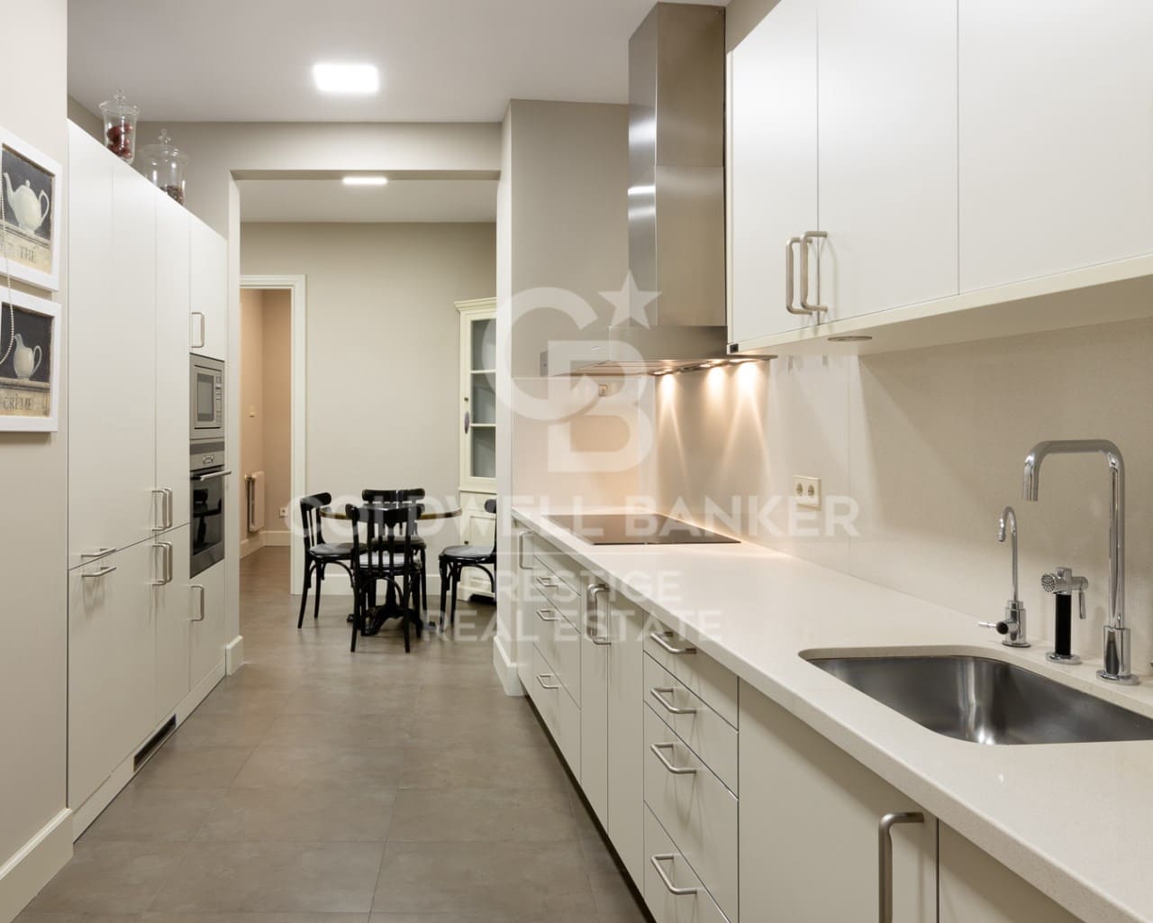 3 bedroom Flat for sale in Barcelona city - € 3,200,000 (Ref: 9655917)