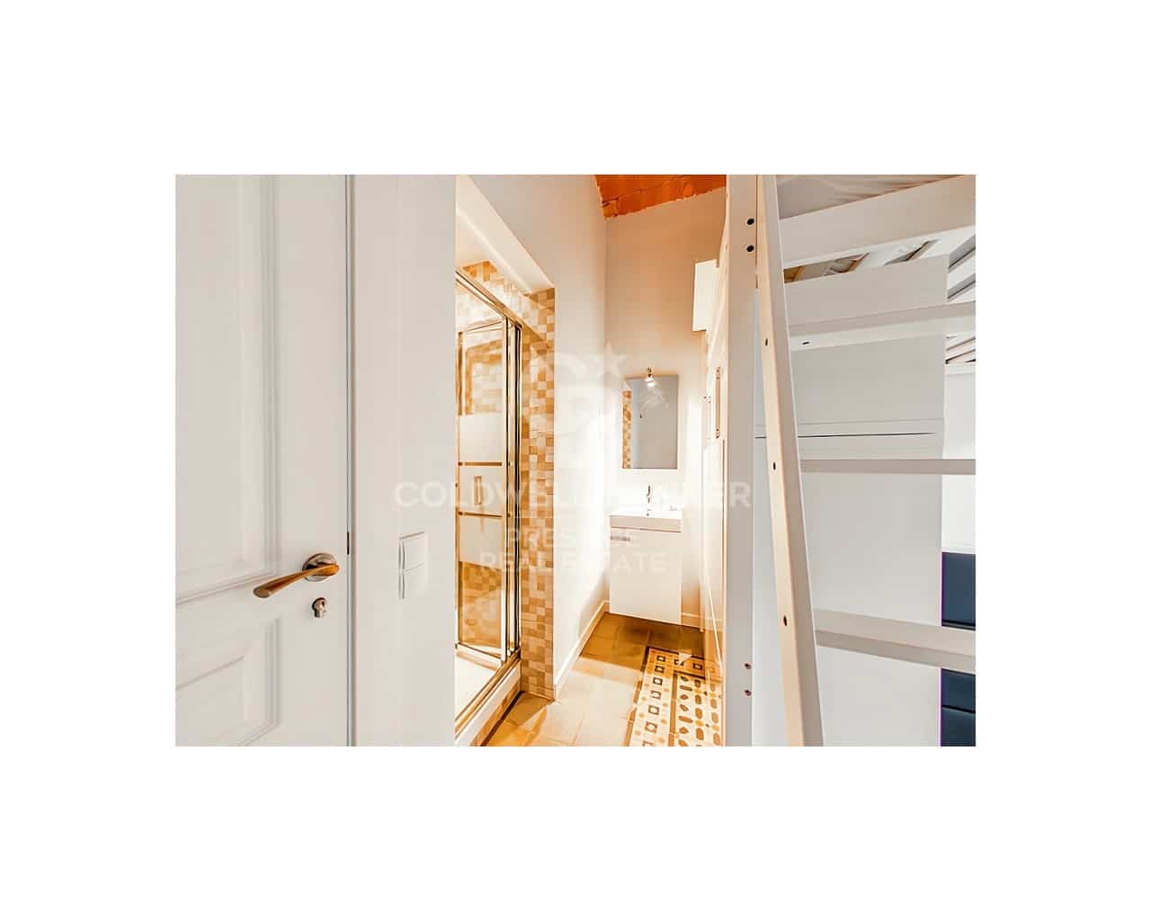 5 Zimmer Wohnung zu verkaufen in Barcelona Stadt - 875.000 € (Ref: 9659297)