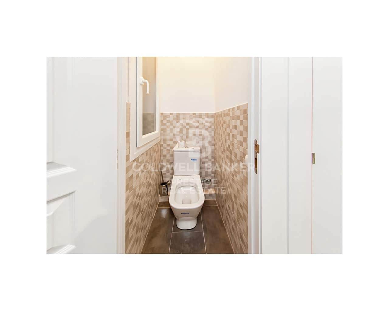 5 Zimmer Wohnung zu verkaufen in Barcelona Stadt - 875.000 € (Ref: 9659297)