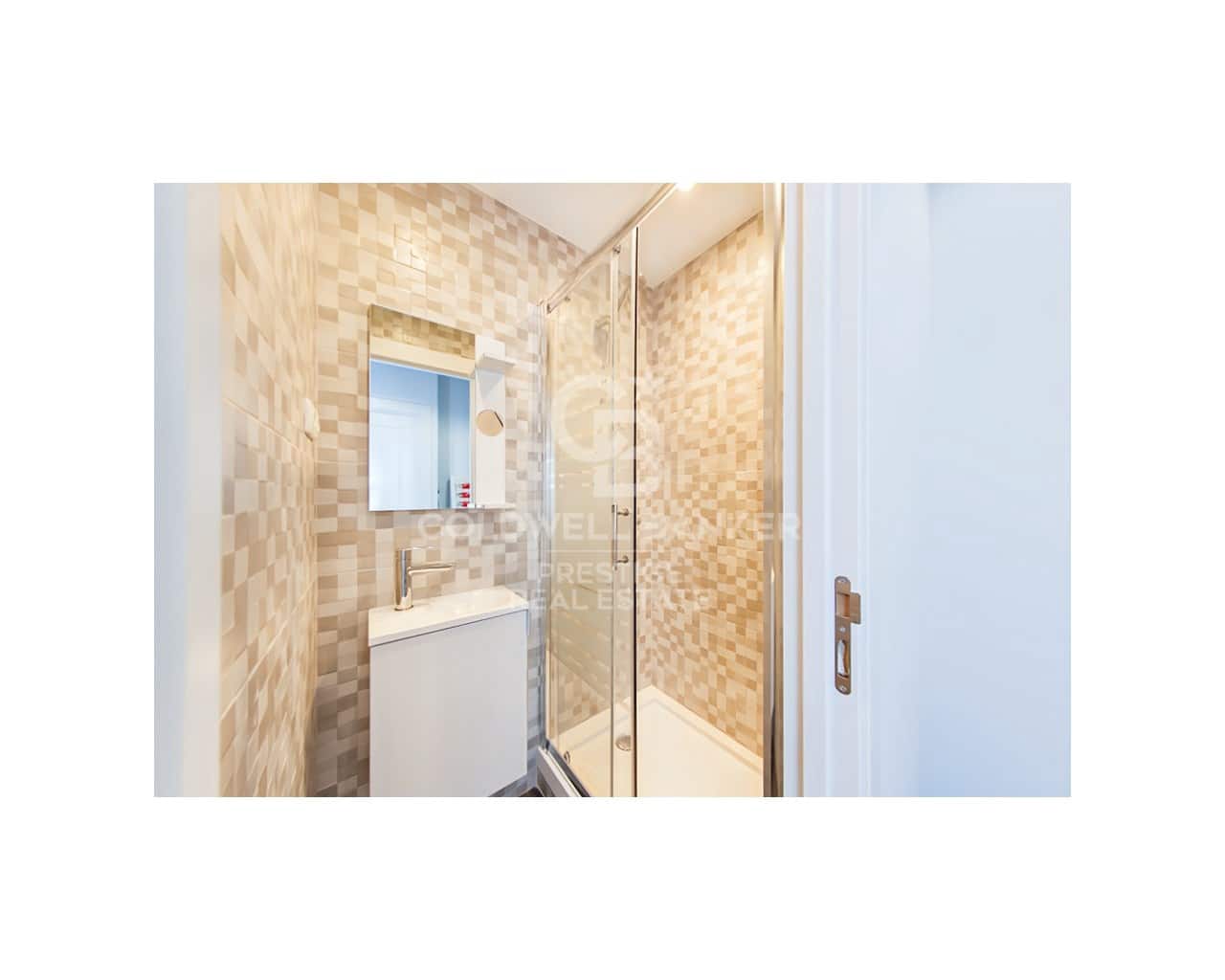 5 Zimmer Wohnung zu verkaufen in Barcelona Stadt - 875.000 € (Ref: 9659297)