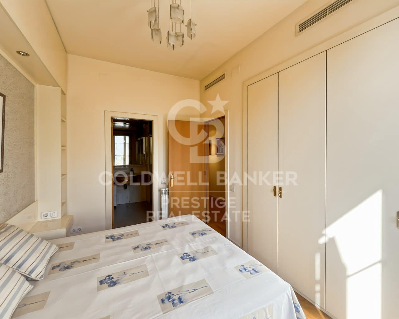 4 sypialnia Mieszkanie na sprzedaż w Miasto Barcelona z garażem - 890 000 € (Ref: 9666336)