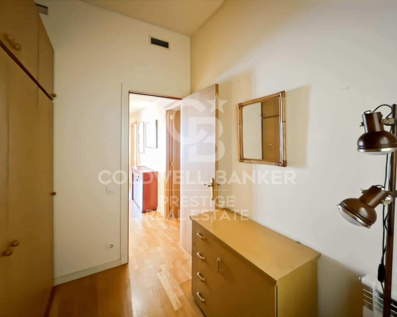 4 sypialnia Mieszkanie na sprzedaż w Miasto Barcelona z garażem - 890 000 € (Ref: 9666336)