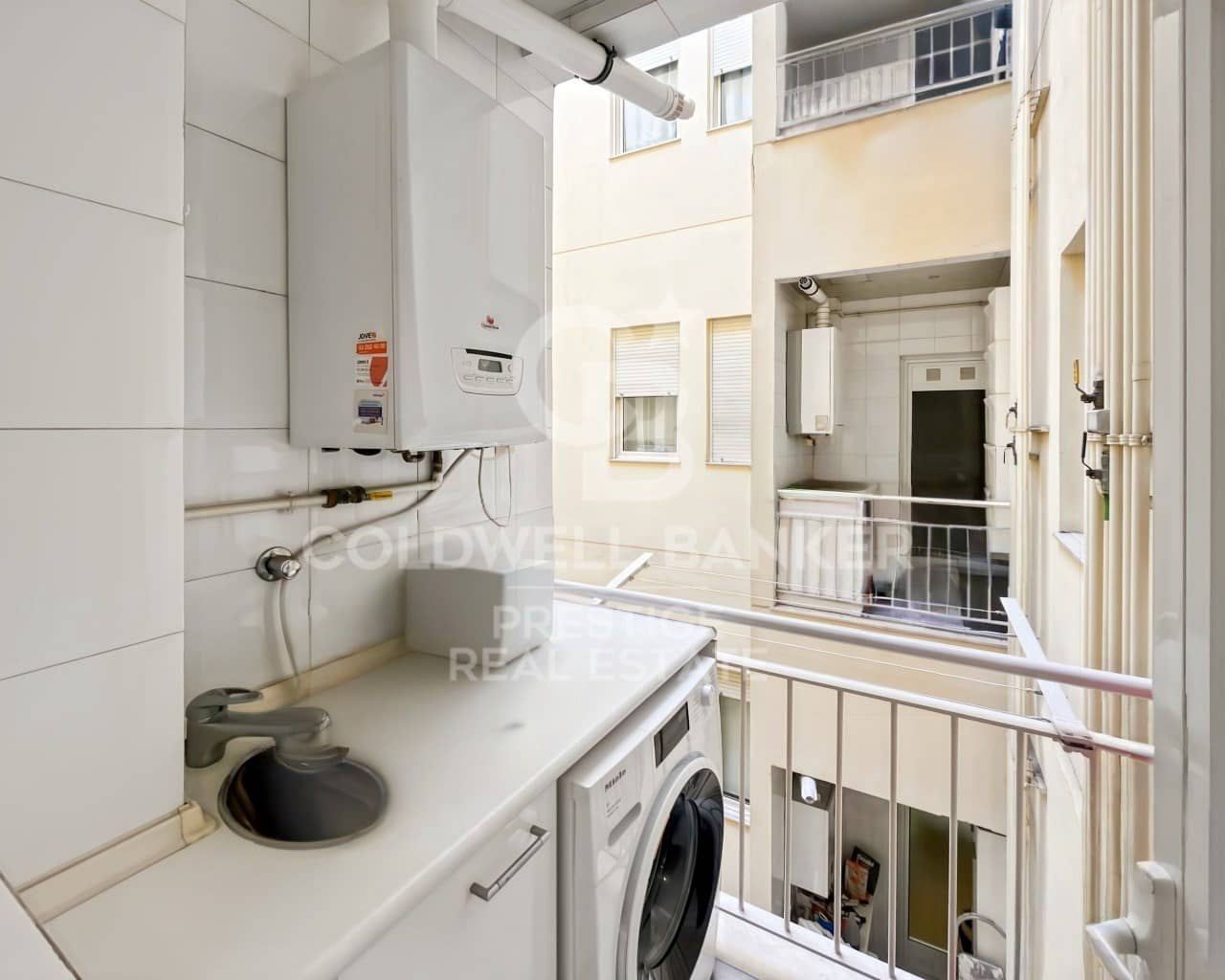 4 sypialnia Mieszkanie na sprzedaż w Miasto Barcelona z garażem - 890 000 € (Ref: 9666336)