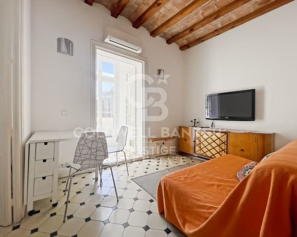 Ático de 5 habitaciones en La Dreta de L'Eixample, Barcelona ciudad en venta - 750.000 € (Ref: 9666337)