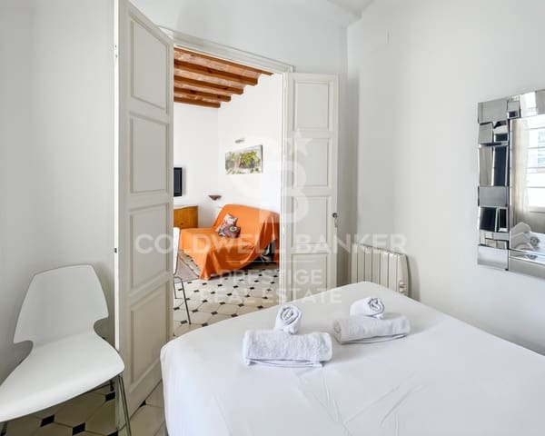 Ático de 5 habitaciones en La Dreta de L'Eixample, Barcelona ciudad en venta - 750.000 € (Ref: 9666337)