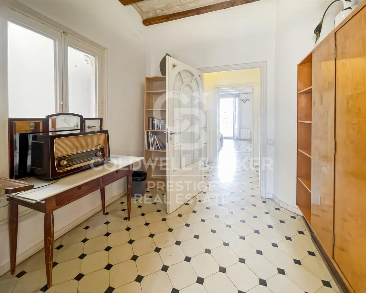 Ático de 5 habitaciones en Barcelona ciudad en venta - 750.000 € (Ref: 9666337)