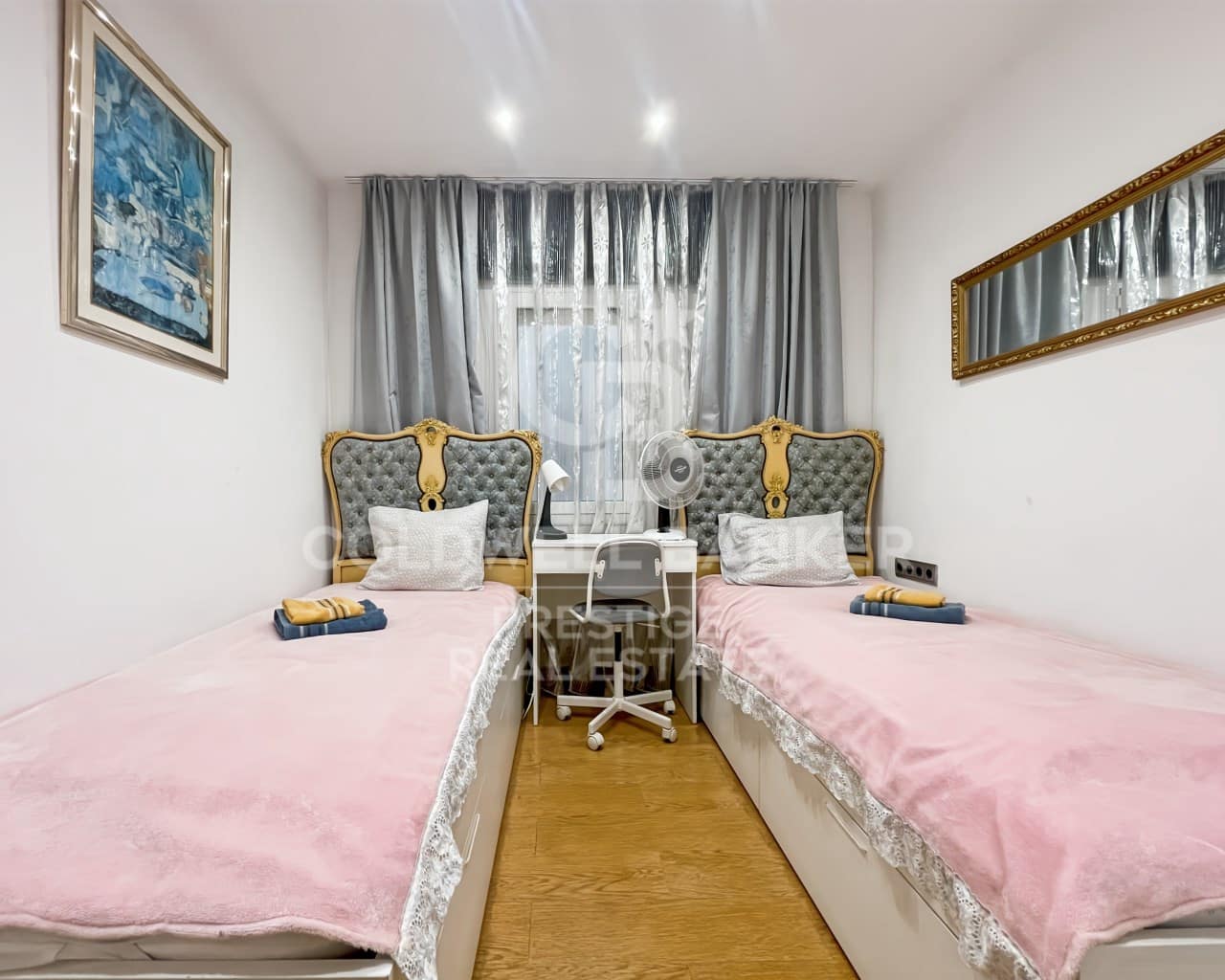 Piso de 2 habitaciones en Sant Adrià de Besòs en venta - 239.995 € (Ref: 9674088)