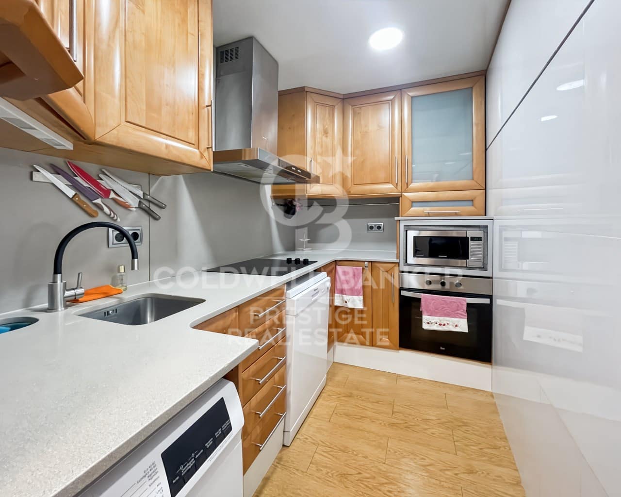 Piso de 2 habitaciones en Sant Adrià de Besòs en venta - 239.995 € (Ref: 9674088)