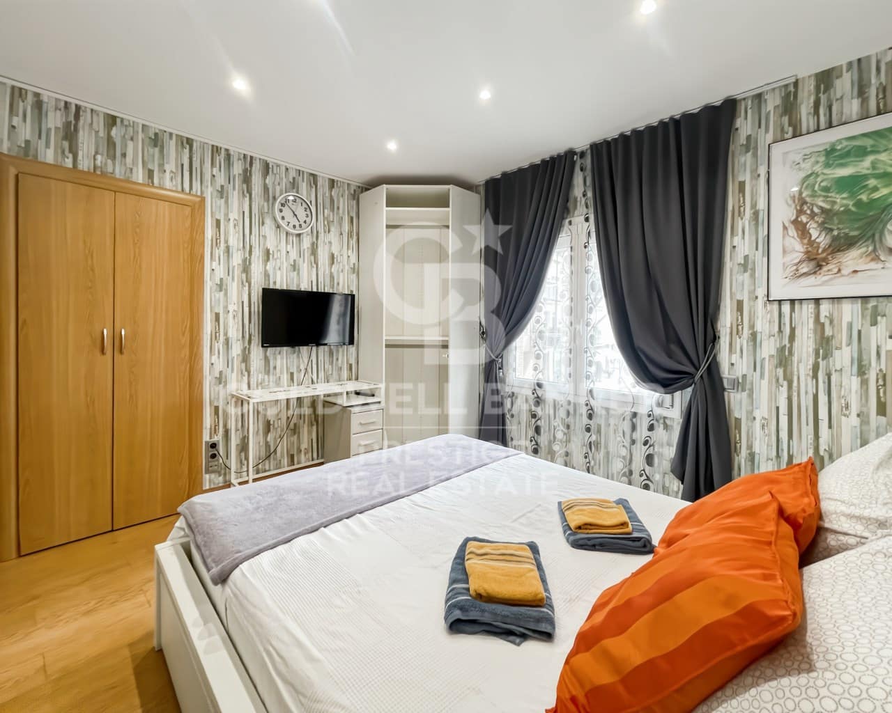 Piso de 2 habitaciones en Sant Adrià de Besòs en venta - 239.995 € (Ref: 9674088)