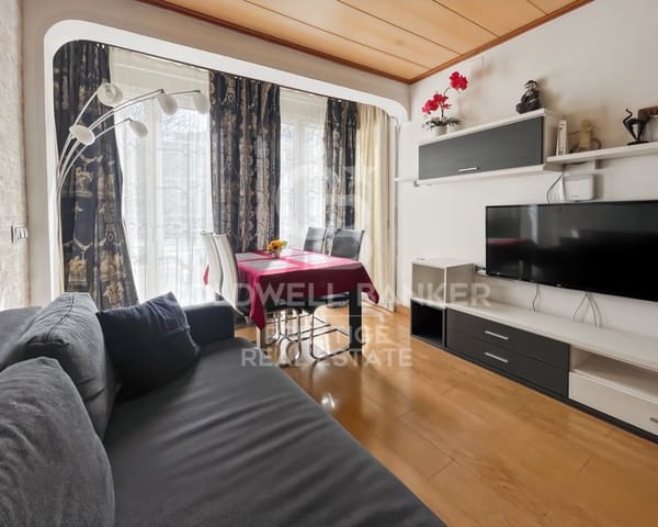Piso de 2 habitaciones en Sant Adrià de Besòs en venta - 239.995 € (Ref: 9674088)