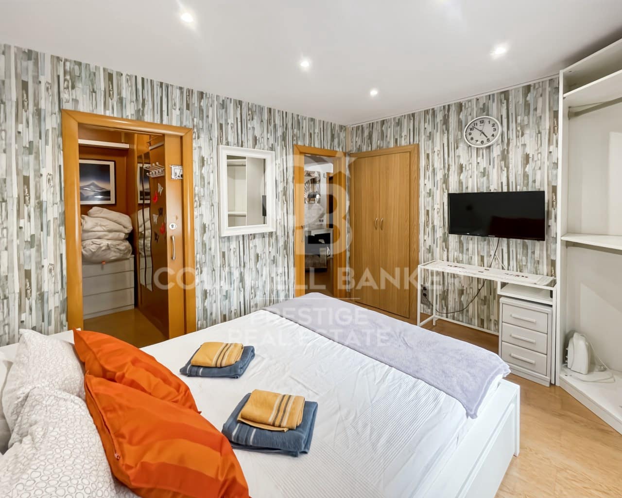 Piso de 2 habitaciones en Sant Adrià de Besòs en venta - 239.995 € (Ref: 9674088)