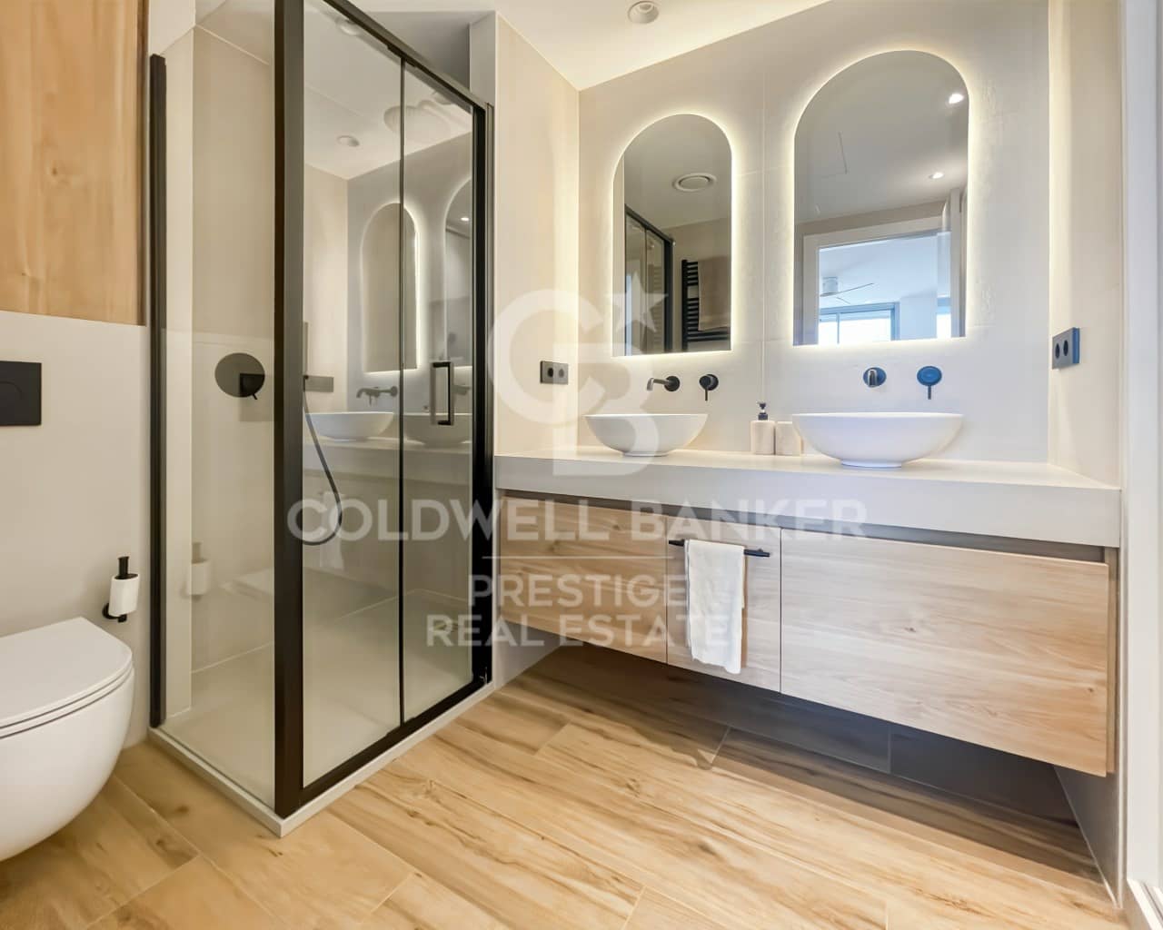 Piso de 2 habitaciones en Barcelona ciudad en venta con piscina garaje - 1.195.000 € (Ref: 9674089)