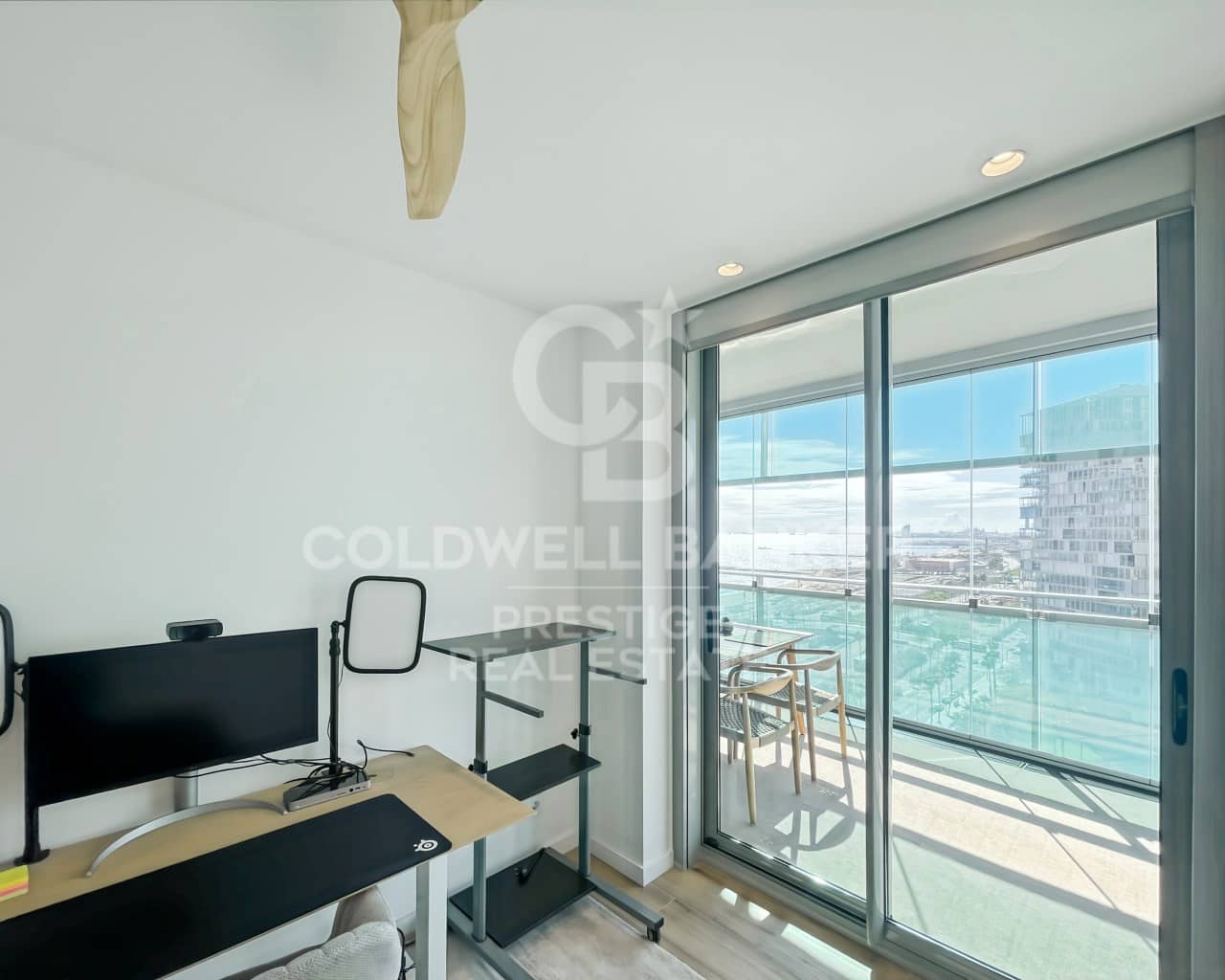 Piso de 2 habitaciones en Barcelona ciudad en venta con piscina garaje - 1.195.000 € (Ref: 9674089)