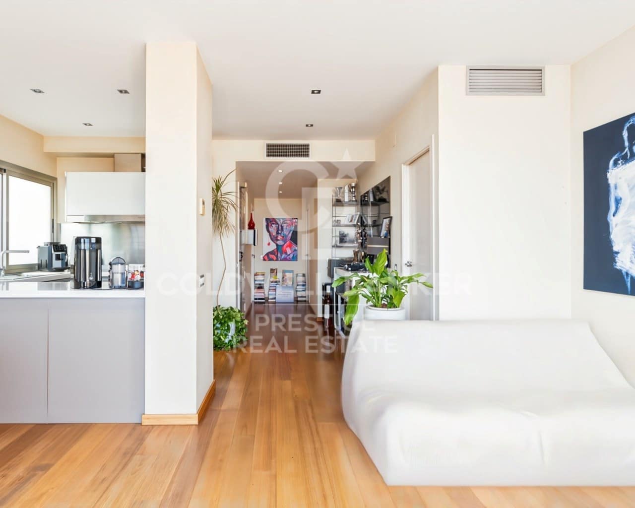 2 bedroom Penthouse for sale in Barcelona city - € 1,295,000 (Ref: 9674090)