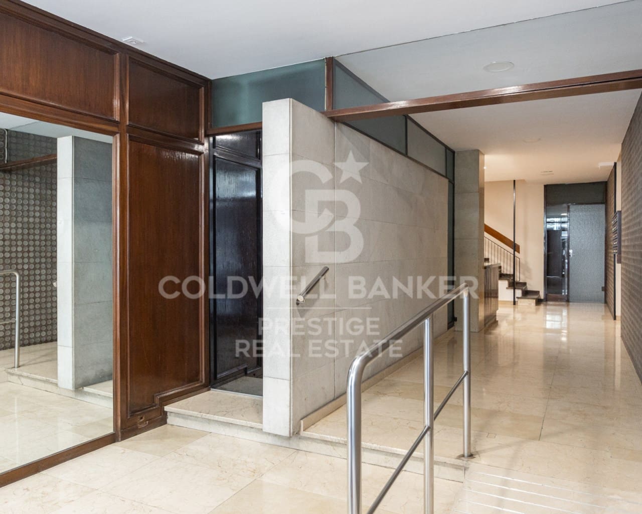 2 bedroom Penthouse for sale in Barcelona city - € 1,295,000 (Ref: 9674090)
