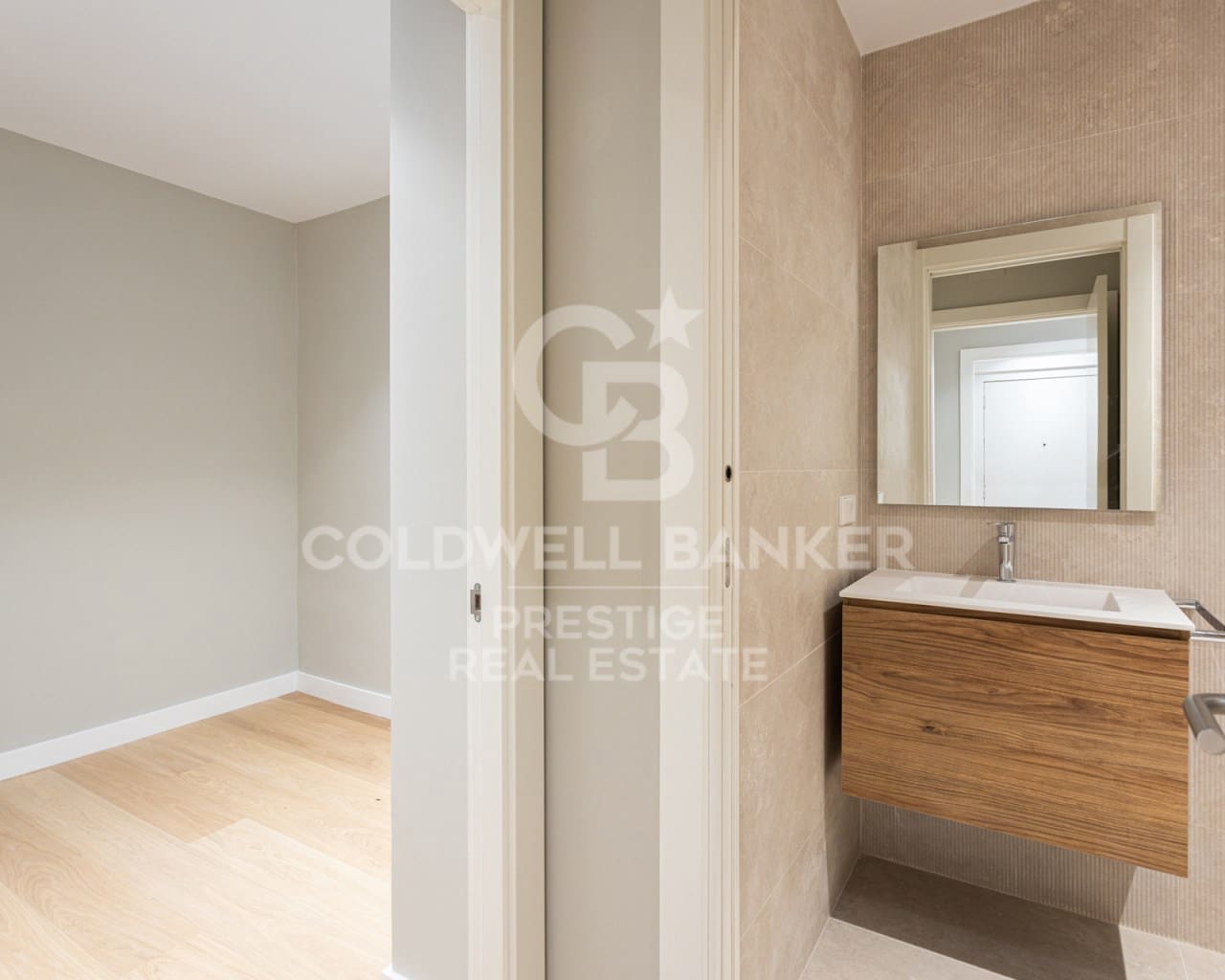 5 bedroom Flat for sale in Barcelona city - € 2,150,000 (Ref: 9690480)