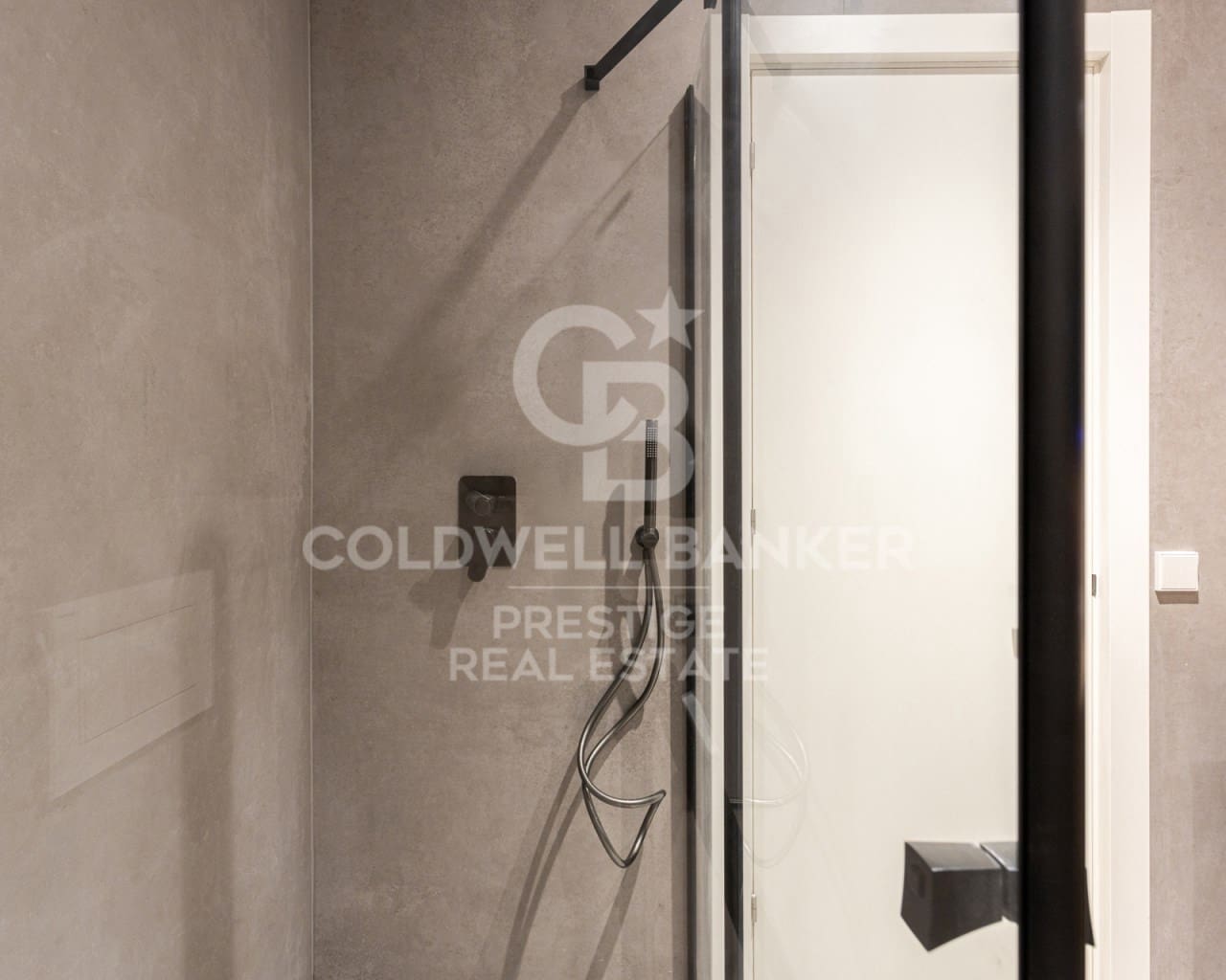 5 bedroom Flat for sale in Barcelona city - € 2,150,000 (Ref: 9690480)