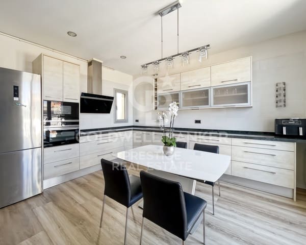 1 slaapkamer Penthouse te koop in La Sagrada Família, Barcelona stad - € 595.000 (Ref: 9690481)